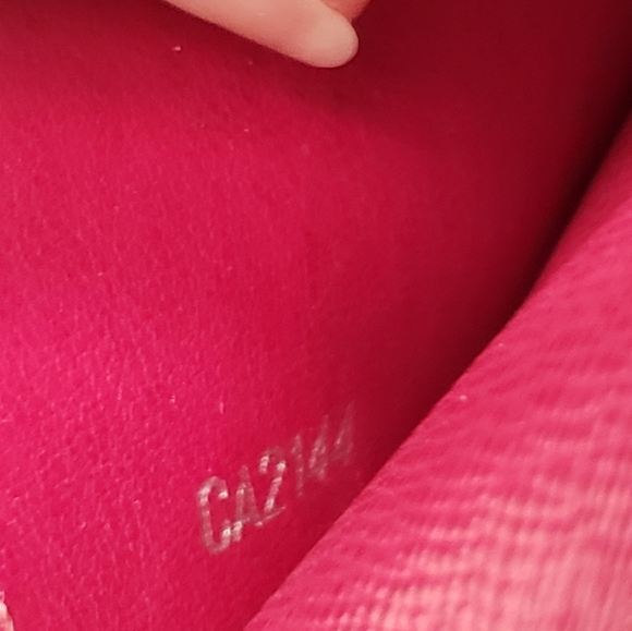 Christmas SALE Auth. Great Condition Louis Vuitton Emilie Fuschia Long Wallet - Picture 10 of 10